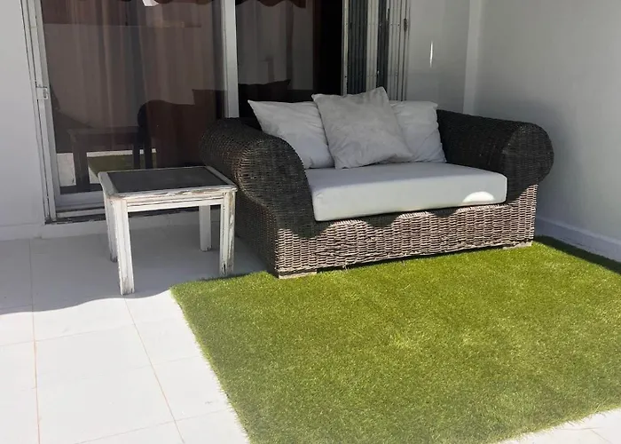 Great Location House With Parking Close To Puerto Banus W Jacuzzi