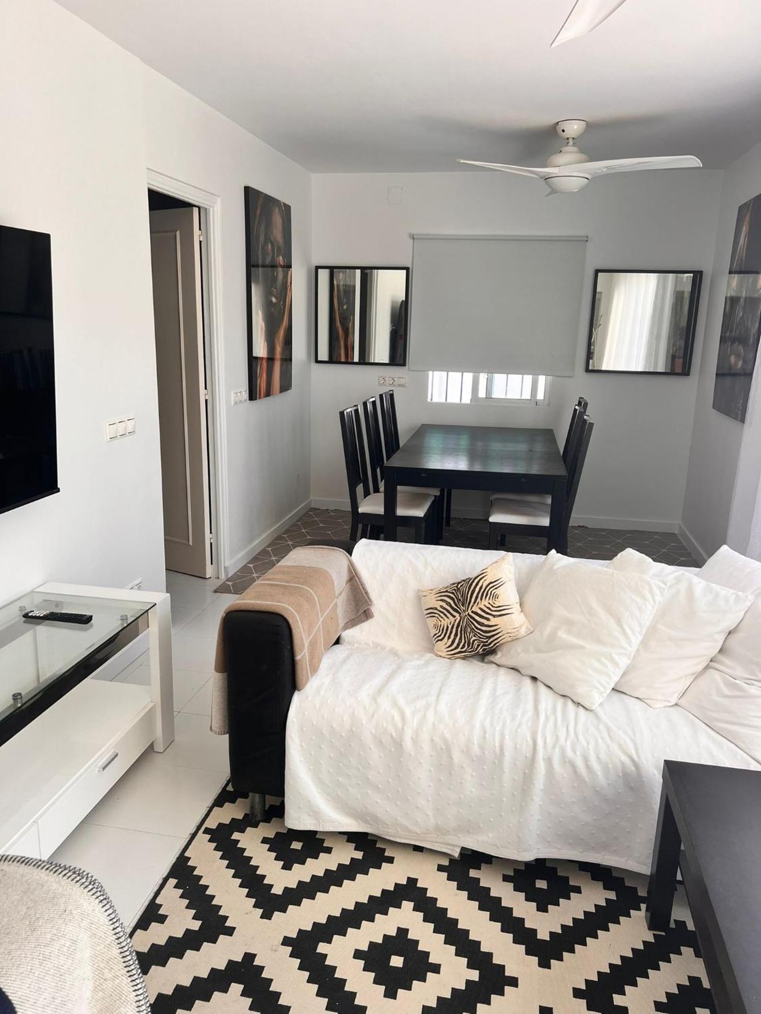 Great Location House With Parking Close To Puerto Banus W Jacuzzi Apartamento Marbella